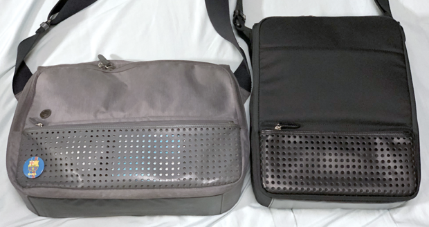左側が「ひらくPCバッグ EVERNOTE Edition」､右側が「ひらくPCバッグ（ブラック）」